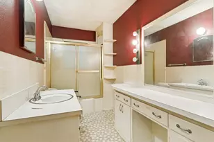 709 Mulkey Ln, Denton, TX 76209 - Photo 17