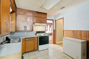 709 Mulkey Ln, Denton, TX 76209 - Photo 7