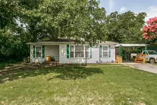709 Mulkey Ln, Denton, TX 76209 - Photo 1