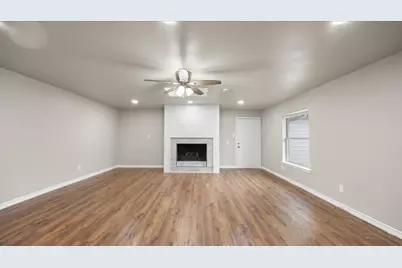 5229 Rutland Avenue, Fort Worth, TX 76133 - Photo 13