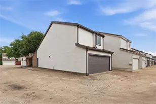 17118 Planters Row, Addison, TX 75001 - Photo 1