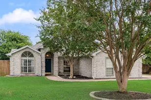104 Bent Creek Ct, Waxahachie, TX 75165 - Photo 3