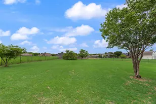 104 Bent Creek Ct, Waxahachie, TX 75165 - Photo 33
