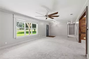 101 Pleasant Valley Ln, Weatherford, TX 76087 - Photo 3