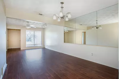7010 Kingsbury Drive, Dallas, TX 75231 - Photo 7