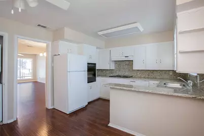 7010 Kingsbury Drive, Dallas, TX 75231 - Photo 3