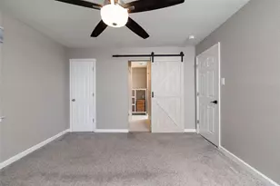 702 Commerce St, Euless, TX 76040 - Photo 23