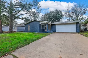 2504 S Fielder Rd, Arlington, TX 76015 - Photo 1