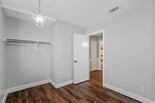 2504 S Fielder Rd, Arlington, TX 76015 - Photo 11