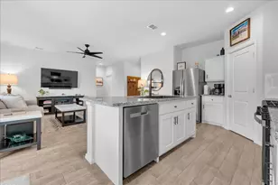901 De Wit Dr, Fort Worth, TX 76108 - Photo 9