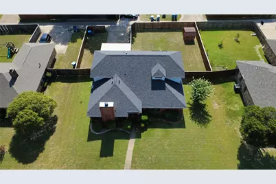 1409 Essex Drive, DeSoto, TX 75115 - Photo 23