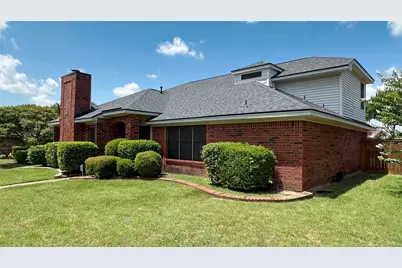 1409 Essex Drive, DeSoto, TX 75115 - Photo 3