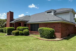 1409 Essex Dr, DeSoto, TX 75115 - Photo 3