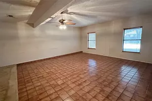 1409 Essex Dr, DeSoto, TX 75115 - Photo 7