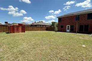 1409 Essex Dr, DeSoto, TX 75115 - Photo 17