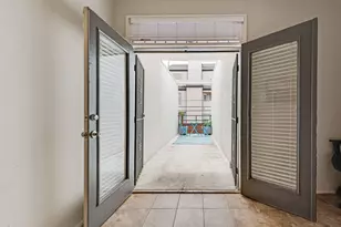 3906 Buena Vista St, Dallas, TX 75204 - Photo 17
