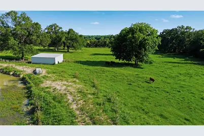 500 County Road 1300, Lake Creek, TX 75450 - Photo 19