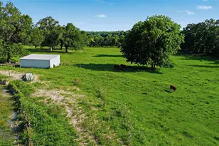 500 County Rd 1300, Lake Creek, TX 75450 - Photo 19