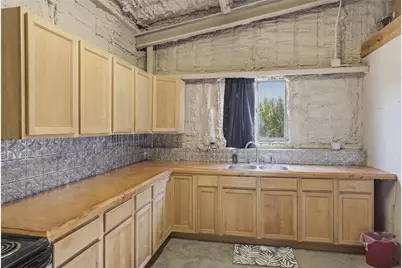500 County Road 1300, Lake Creek, TX 75450 - Photo 13