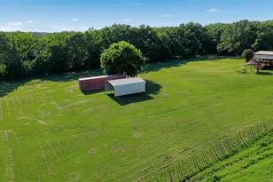 500 County Rd 1300, Lake Creek, TX 75450 - Photo 23