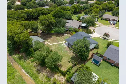 1004 E Georgian Road, Saginaw, TX 76179 - Photo 31
