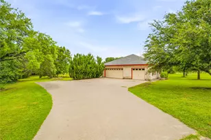 118 Pleasant Valley Ln, Weatherford, TX 76087 - Photo 29