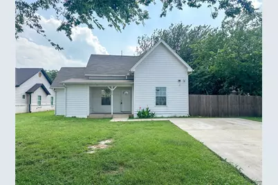 943 N Border Street, Cleburne, TX 76031 - Photo 1