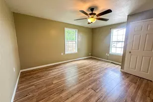 943 N Border St, Cleburne, TX 76031 - Photo 5