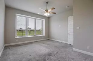 424 Burrow Dr, Waxahachie, TX 75167 - Photo 11
