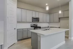 424 Burrow Dr, Waxahachie, TX 75167 - Photo 3