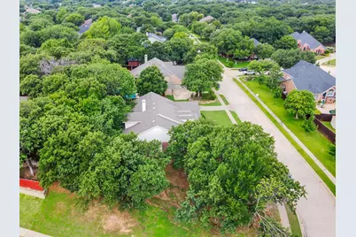 1918 Bridgestone Drive, Corinth, TX 76210 - Photo 35