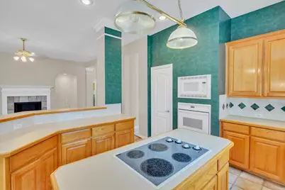 1918 Bridgestone Drive, Corinth, TX 76210 - Photo 7
