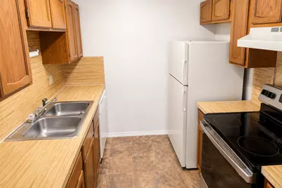 1411 Courtney Place, Cleburne, TX 76033 - Photo 5