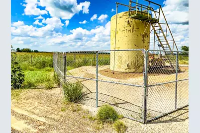 6968 County Road 203, Grandview, TX 76050 - Photo 9