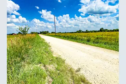 6968 County Road 203, Grandview, TX 76050 - Photo 7