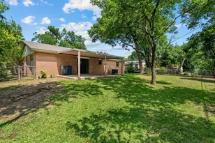 1324 Melrose Dr, Waco, TX 76710 - Photo 35