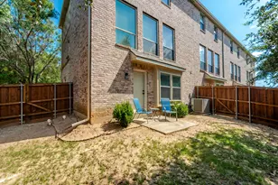 2700 Club Ridge Dr, Lewisville, TX 75067 - Photo 23