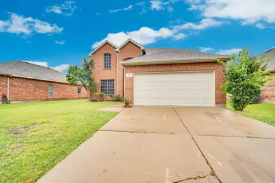 1113 Skylark Drive, Burleson, TX 76028 - Photo 3