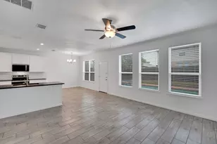 1113 Skylark Dr, Burleson, TX 76028 - Photo 11