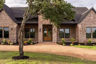 1074 Preserve St, Weatherford, TX 76085 - Photo 3