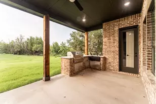 1074 Preserve St, Weatherford, TX 76085 - Photo 35