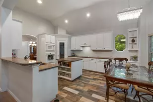 801 Hackberry Ridge Dr, McKinney, TX 75072 - Photo 9