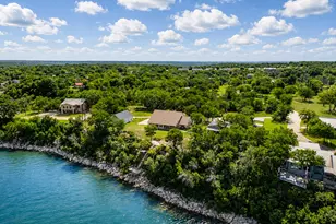 711 Crows Point, Lake Bridgeport, TX 76426 - Photo 9
