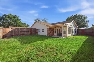 2740 Cancun Ln, Dallas, TX 75287 - Photo 23