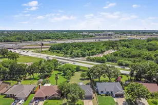 817 Woodhaven Ln, Grand Prairie, TX 75052 - Photo 31