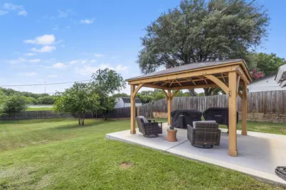 817 Woodhaven Lane, Grand Prairie, TX 75052 - Photo 27