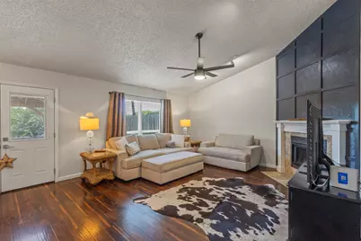817 Woodhaven Lane, Grand Prairie, TX 75052 - Photo 9