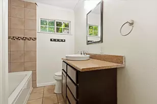 1944 Alhambra St, Dallas, TX 75217 - Photo 15