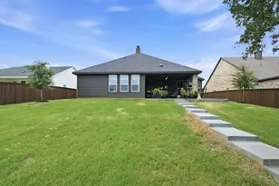 1128 Trinity Dr, Springtown, TX 76082 - Photo 35