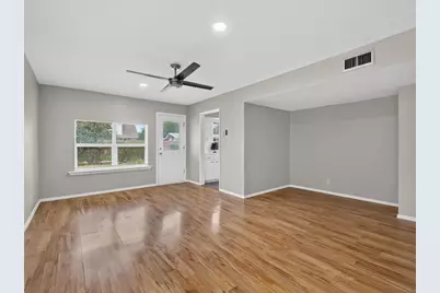 833 Brentwood Lane, Richardson, TX 75080 - Photo 3